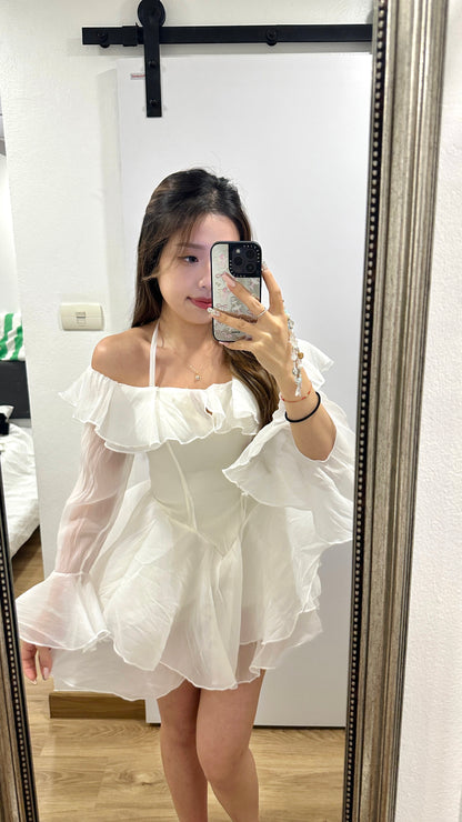 黑白飄逸小禮裙